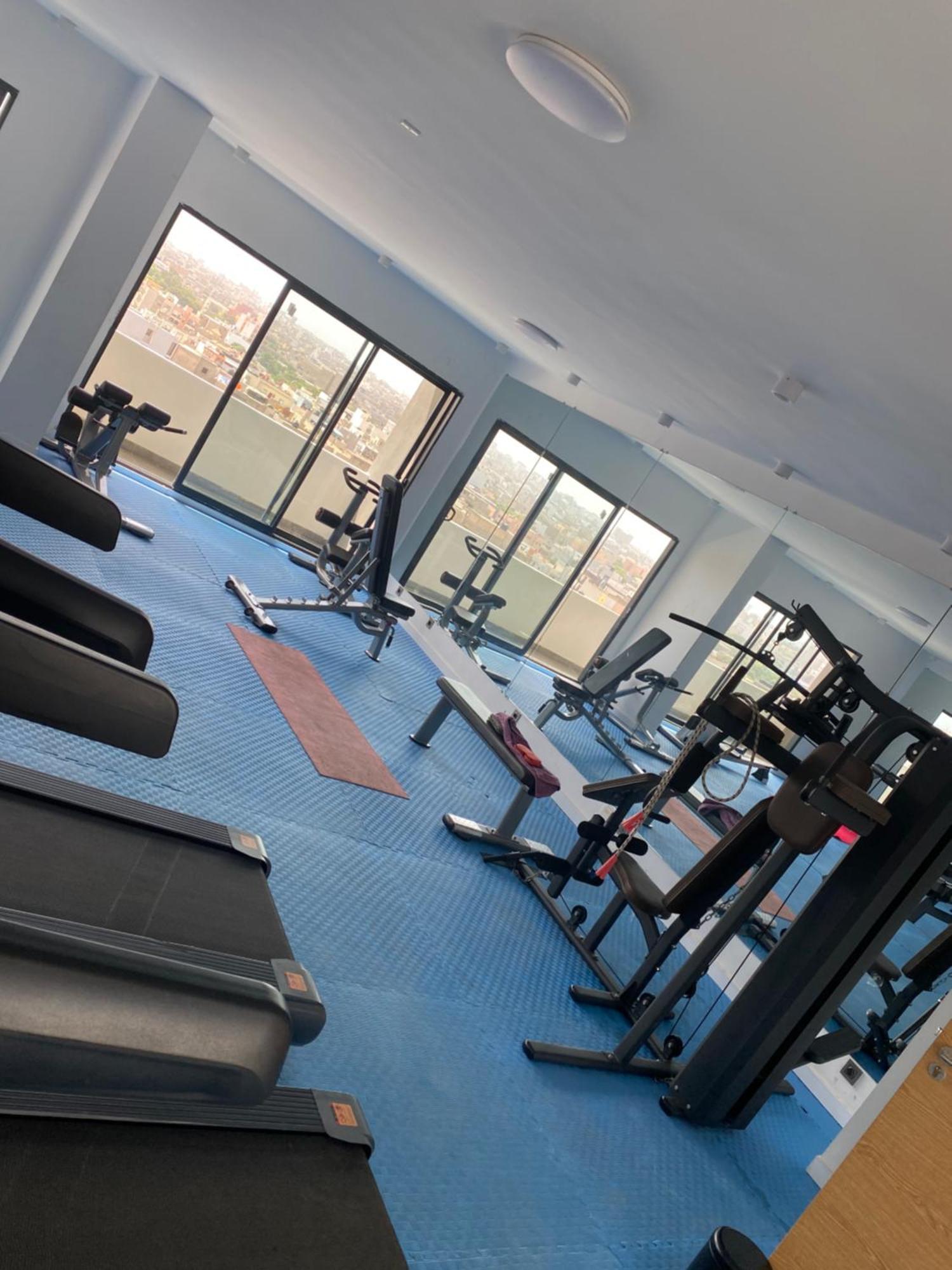 Cocon cozy standing with gym séjour chez hôte Dakar Exterior photo